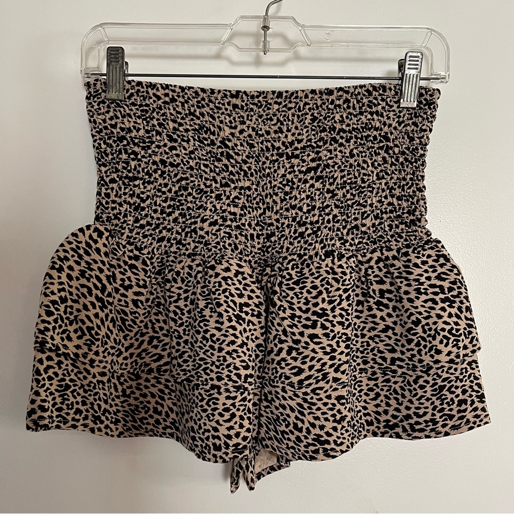 Zara Animal Print Ruffle Shorts - Picture 5 of 6